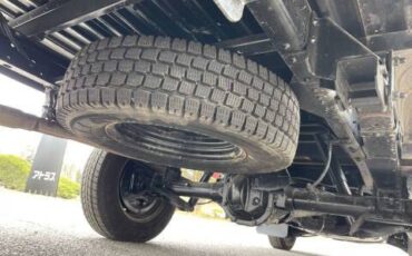 Nissan-atlas-diesel-1992-red-4