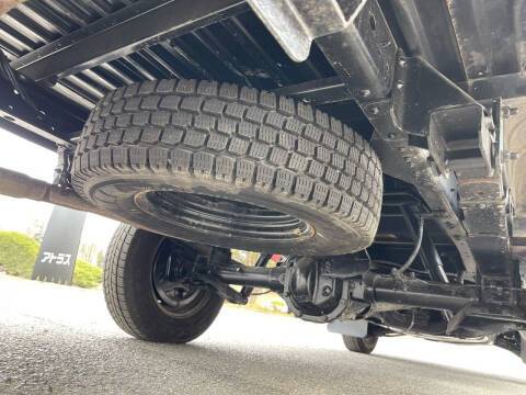 Nissan-atlas-diesel-1992-red-4