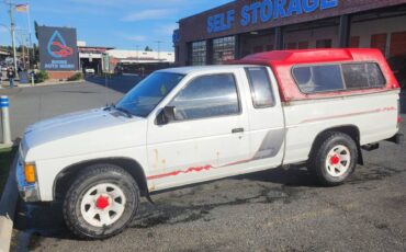 Nissan-d21-hardbody-1989-white