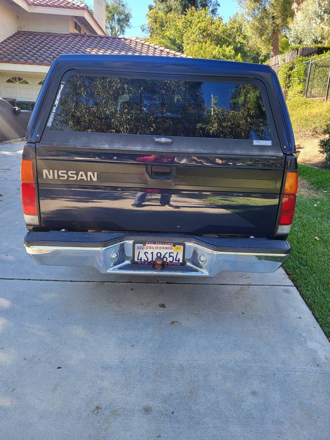 Nissan-d21-hardbody-1992-blue-12