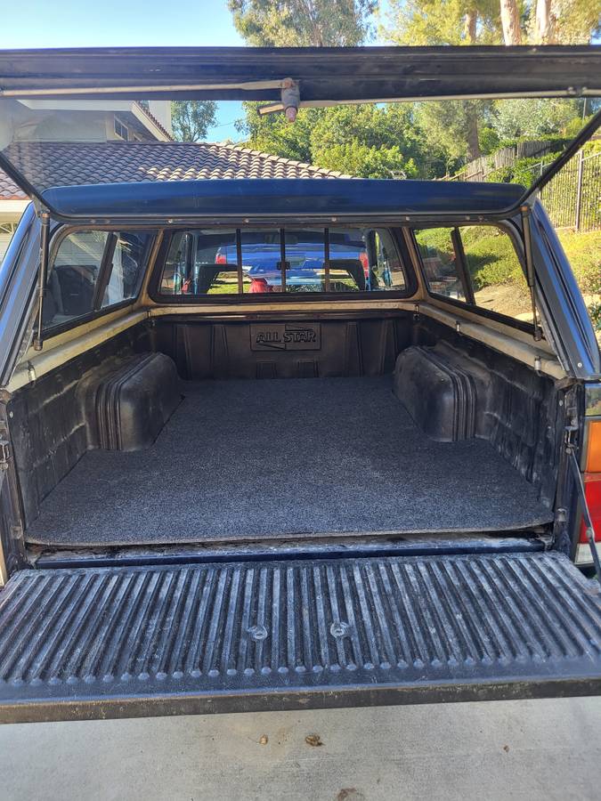 Nissan-d21-hardbody-1992-blue-2