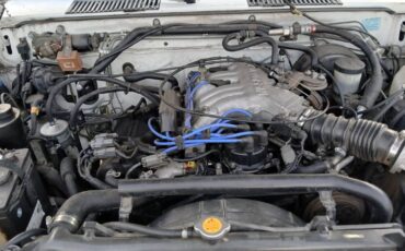 Nissan-d21-hardbody-1994-white-7