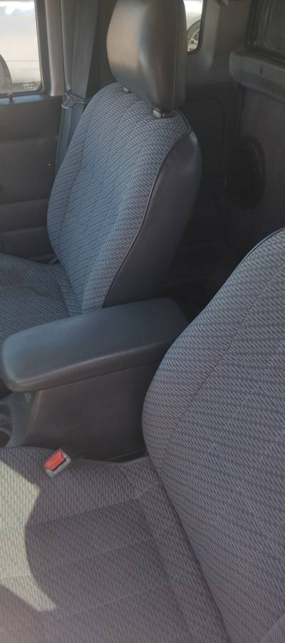 Nissan-d21-hardbody-se-1996-silver-6
