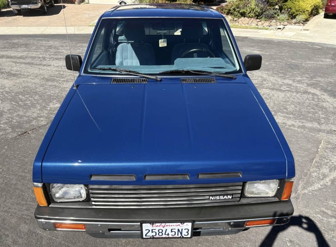 Nissan-frontier-xe-1989-15