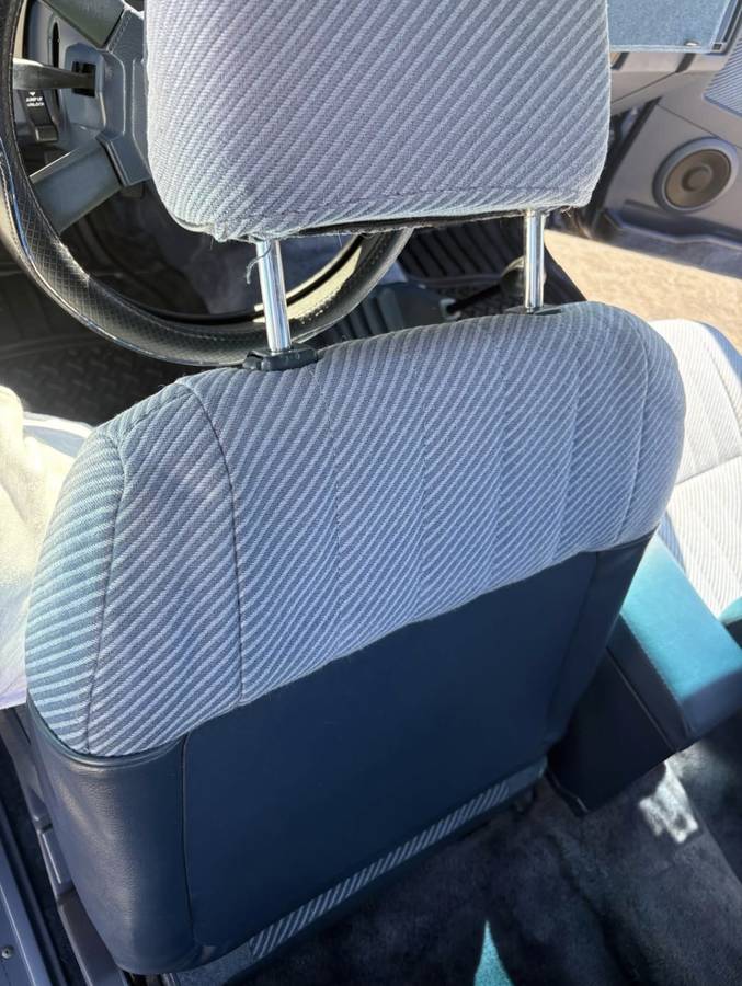 Nissan-frontier-xe-1989-17