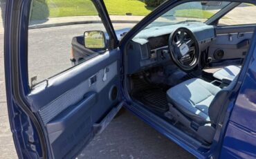 Nissan-frontier-xe-1989-4