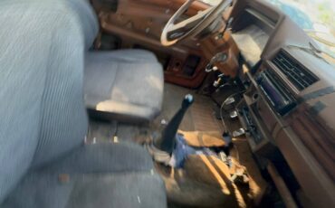 Nissan-hardbody-pickup-1984-brown-11