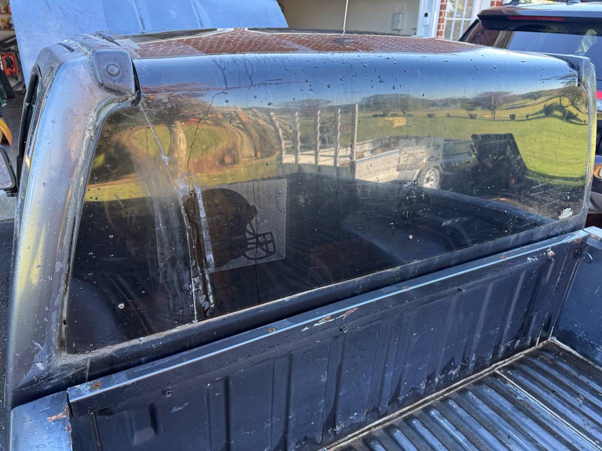 Nissan-hardbody-pickup-1986-silver-4