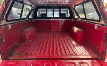 Nissan-hardbody-pickup-1988-red-5