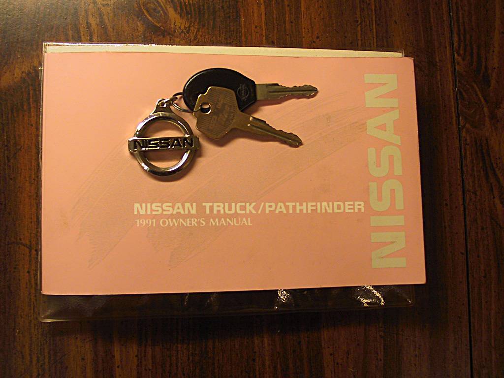 Nissan-hardbody-pickup-1991-white-15