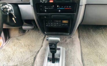 Nissan-hardbody-pickup-1995-9