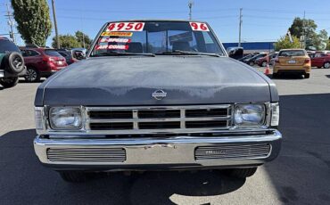 Nissan-hardbody-pickup-1996-custom-25