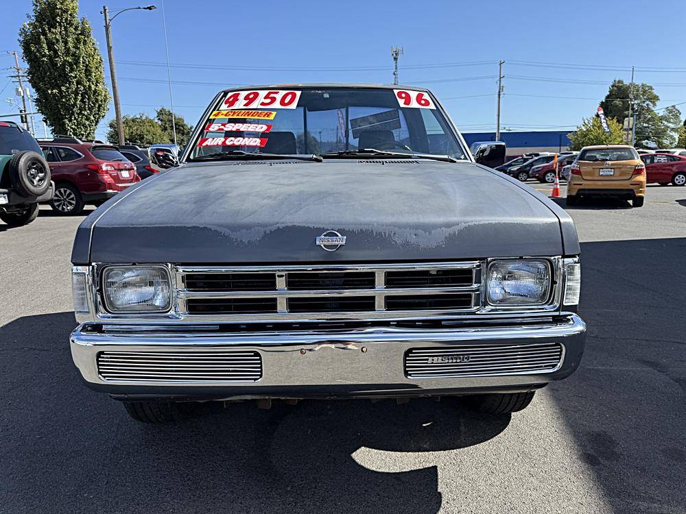 Nissan-hardbody-pickup-1996-custom-25