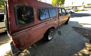 Nissan-hardbody-pickup-king-cab-1984-brown-3