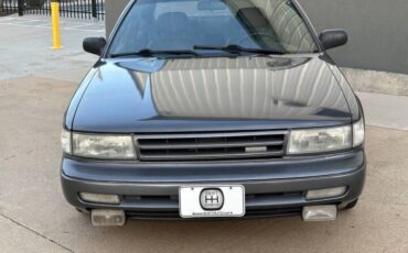 Nissan-maxima-1989-grey-10