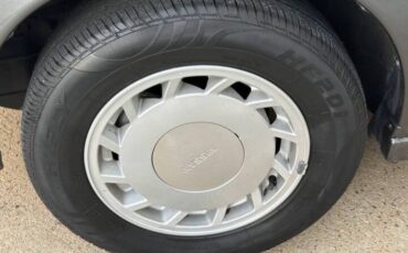 Nissan-maxima-1989-grey-11