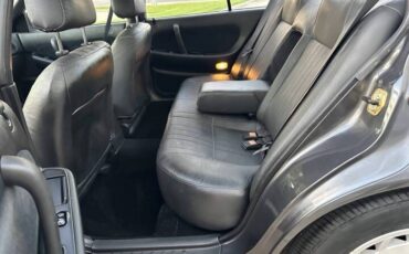 Nissan-maxima-1989-grey-17