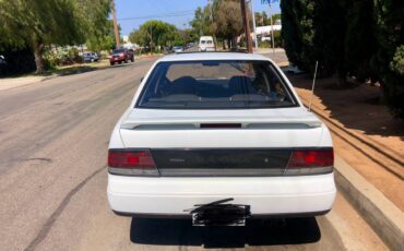 Nissan-maxima-1991-white-1