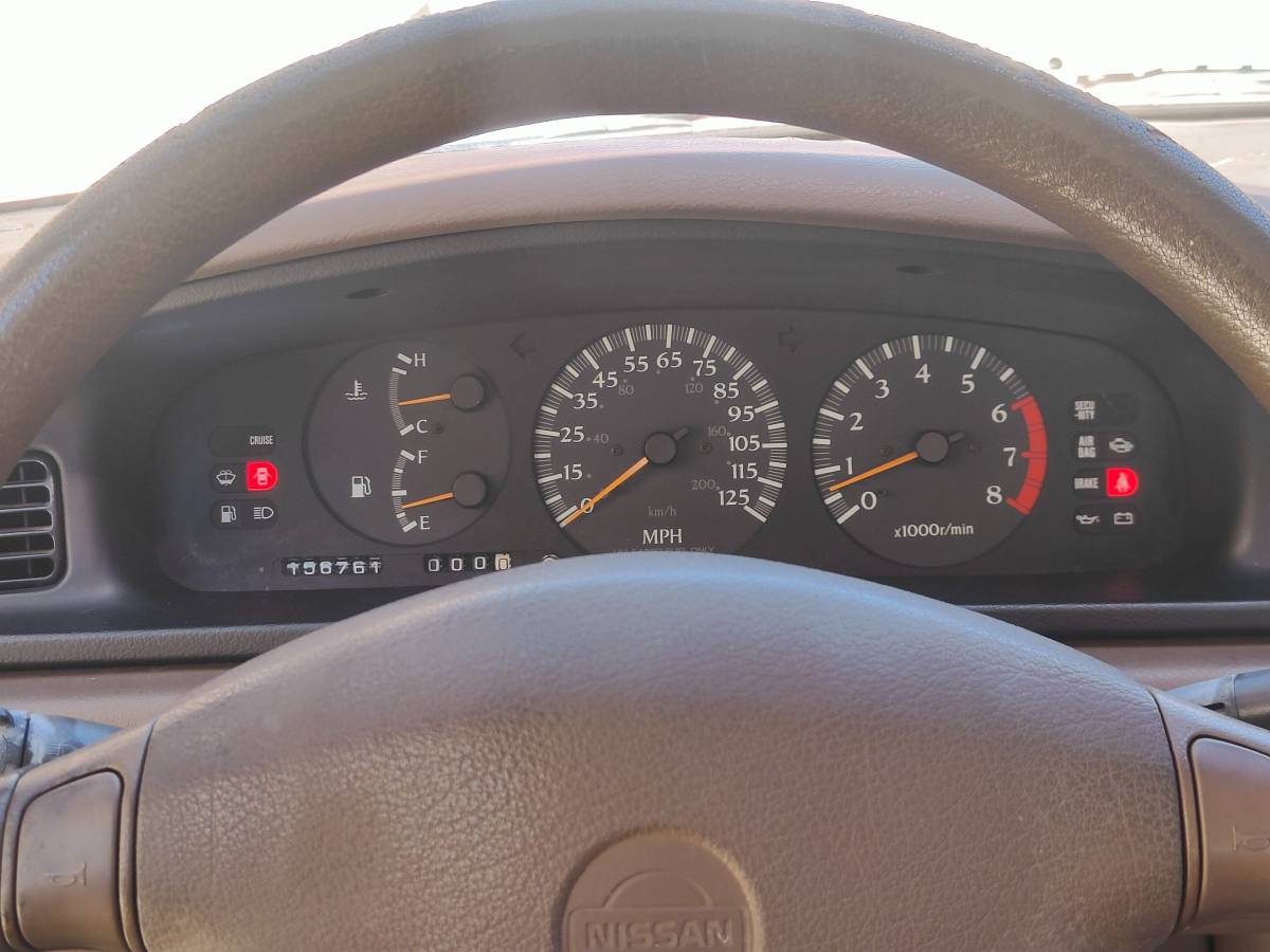 Nissan-maxima-1994-custom-13