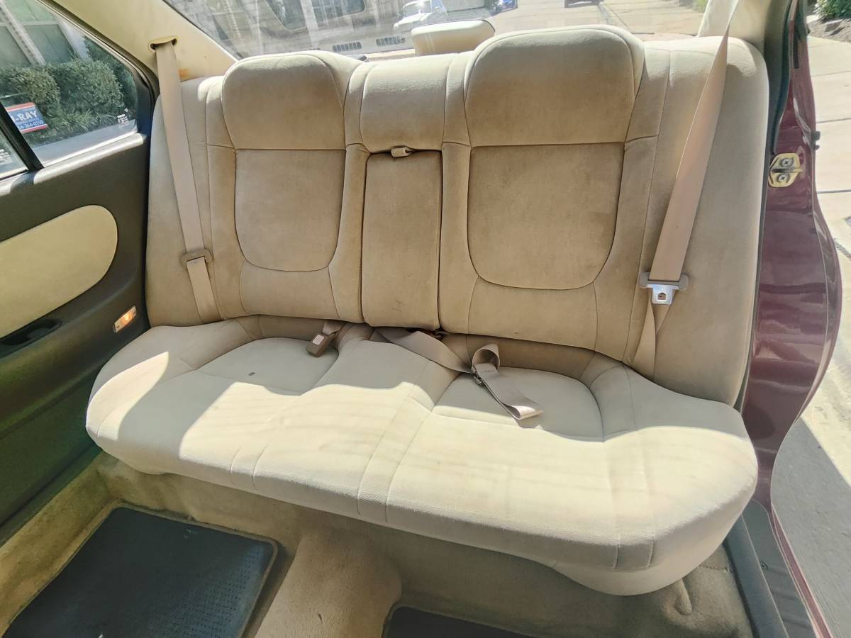 Nissan-maxima-1994-custom-6