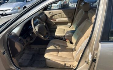 Nissan-maxima-1995-custom-12