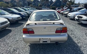 Nissan-maxima-1995-custom