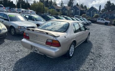 Nissan-maxima-1995-custom-47