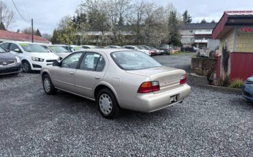 Nissan-maxima-1995-custom-6