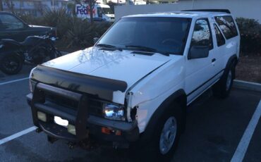 Nissan-pathfinder-1988-white-6