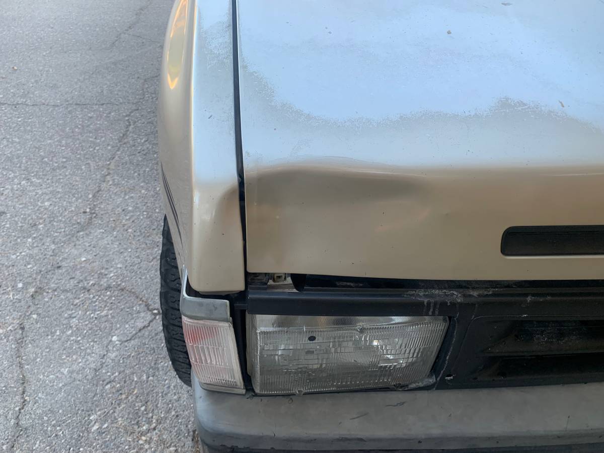 Nissan-pathfinder-1990-6