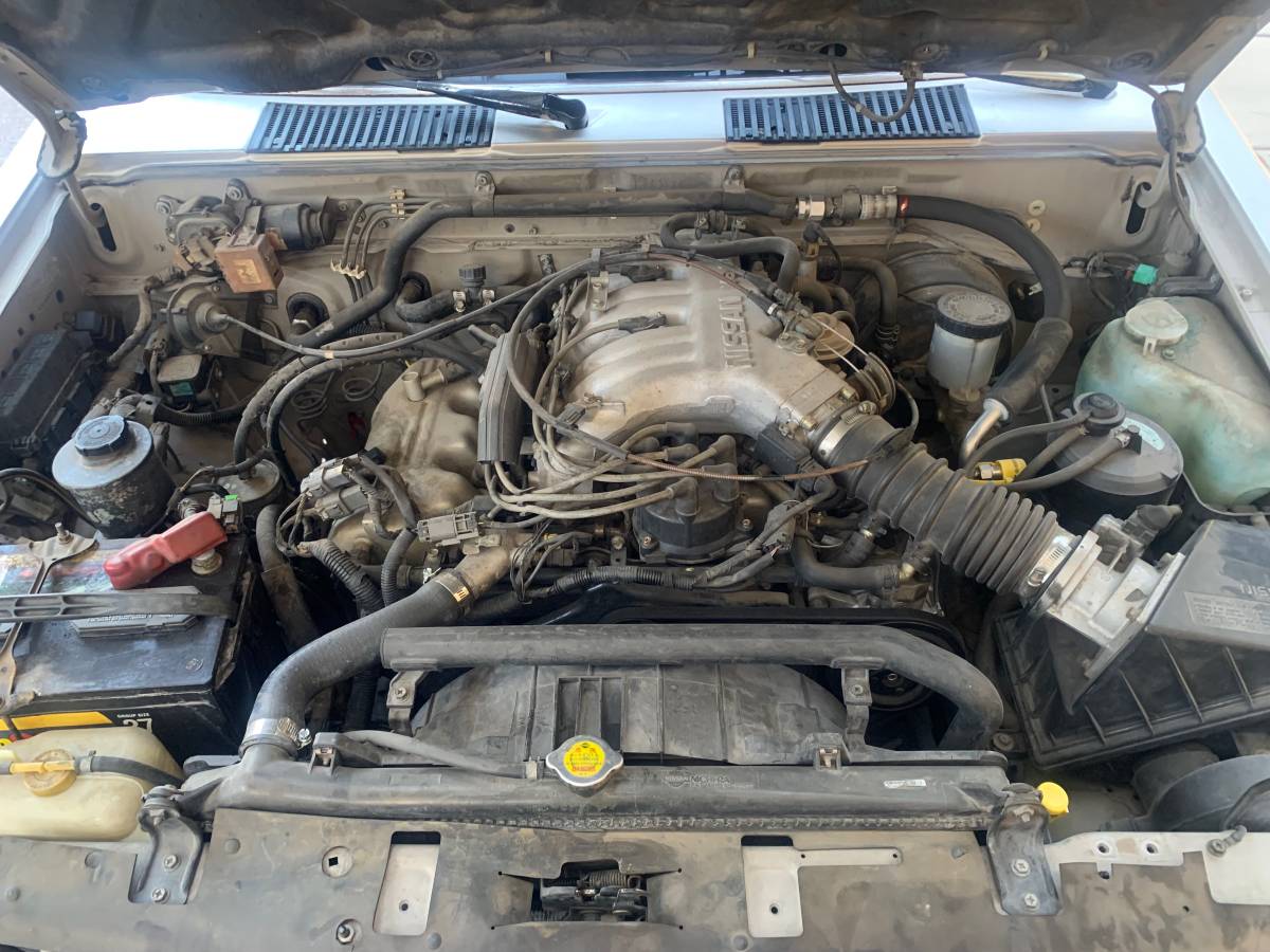 Nissan-pathfinder-1990-9