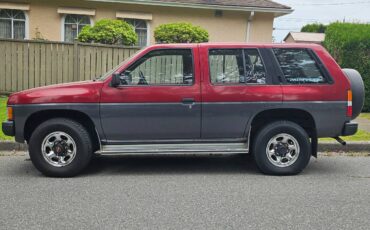 Nissan-pathfinder-1991-red