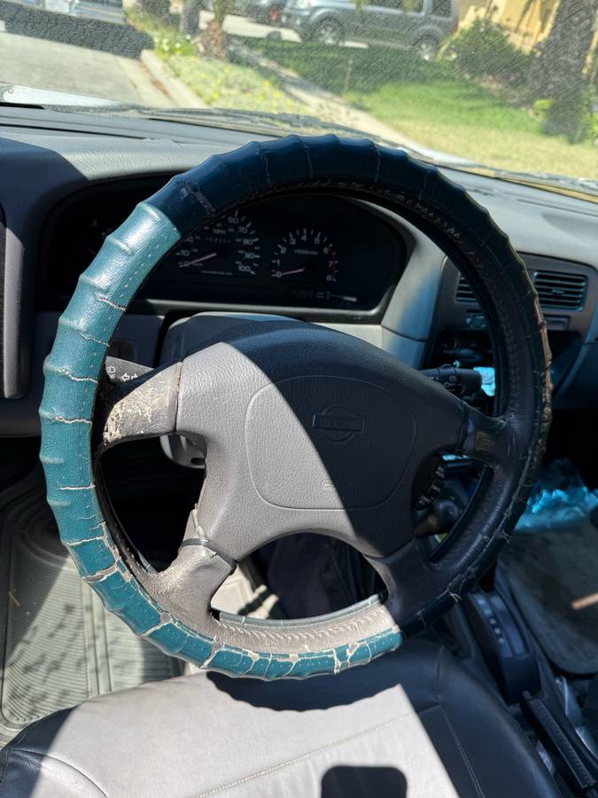 Nissan-pathfinder-1994-green-2