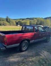 Nissan-pathfinder-se-1991-red-5