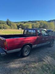 Nissan-pathfinder-se-1991-red-5