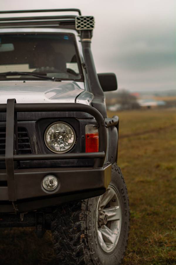 Nissan-patrol-diesel-1994-grey-11