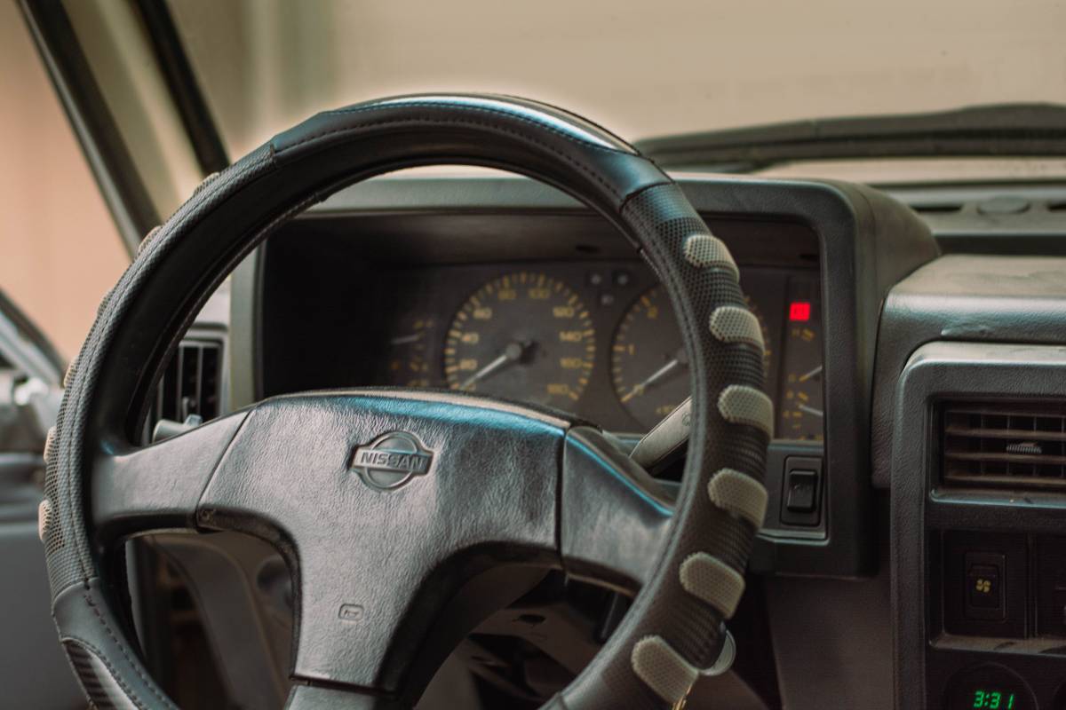 Nissan-patrol-diesel-1994-grey-14