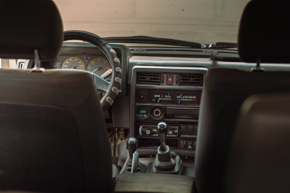 Nissan-patrol-diesel-1994-grey-15