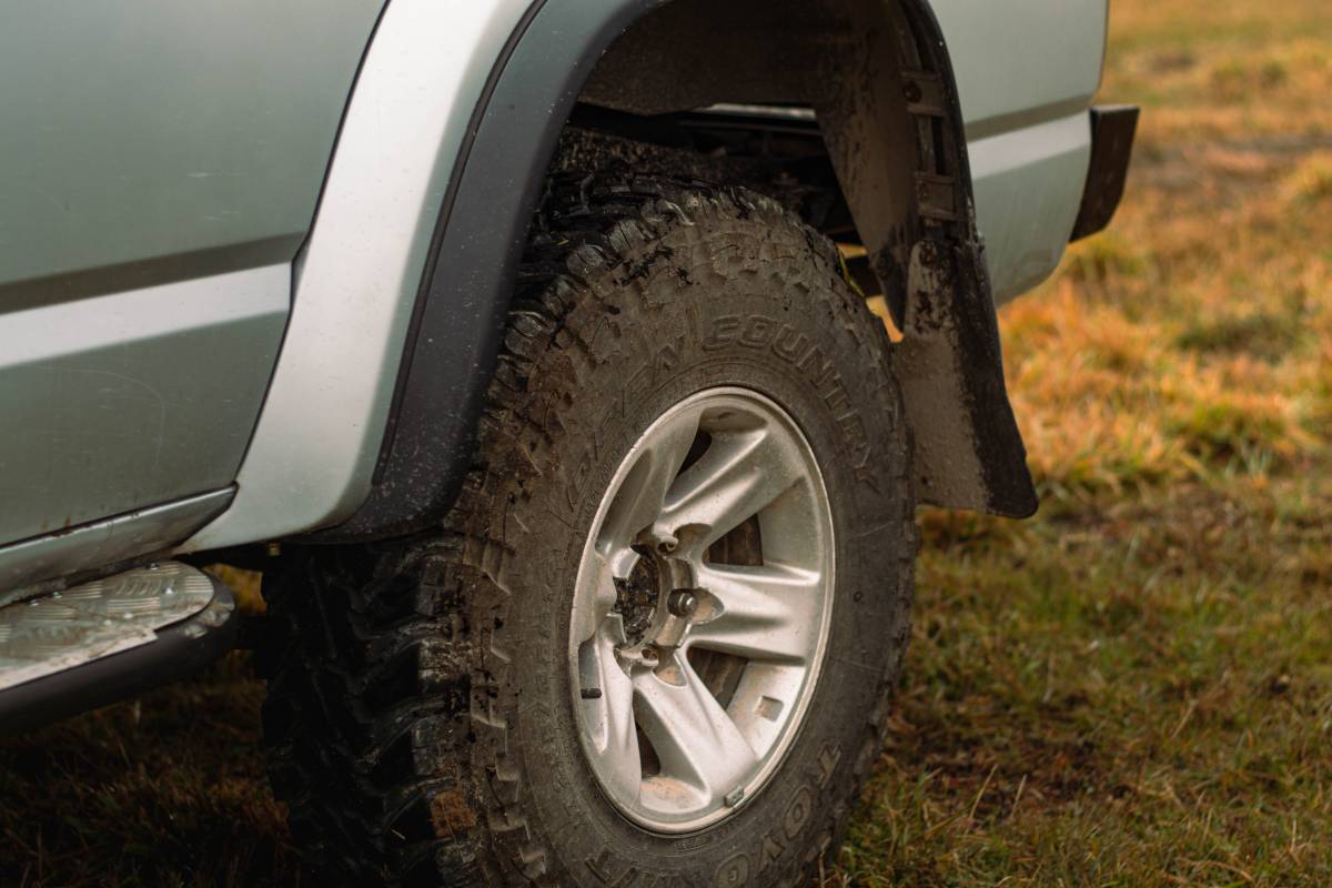 Nissan-patrol-diesel-1994-grey-6