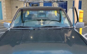 Nissan-pickup-1995-green-5