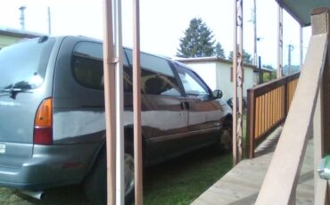 Nissan-quest-gxe-1995-grey-1