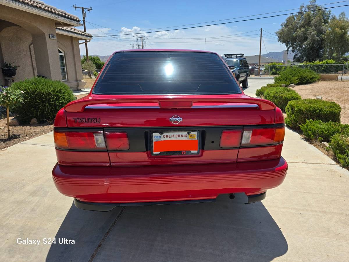 Nissan-sentra-1991-red-10