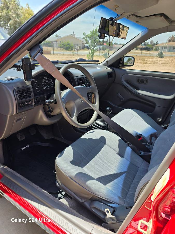 Nissan-sentra-1991-red-12