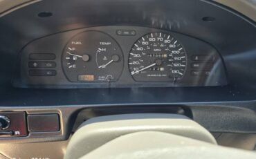 Nissan-sentra-1991-red-14