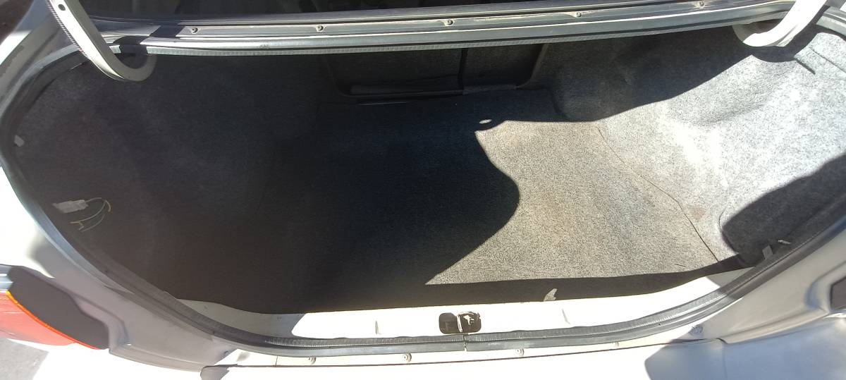 Nissan-sentra-1996-grey-1