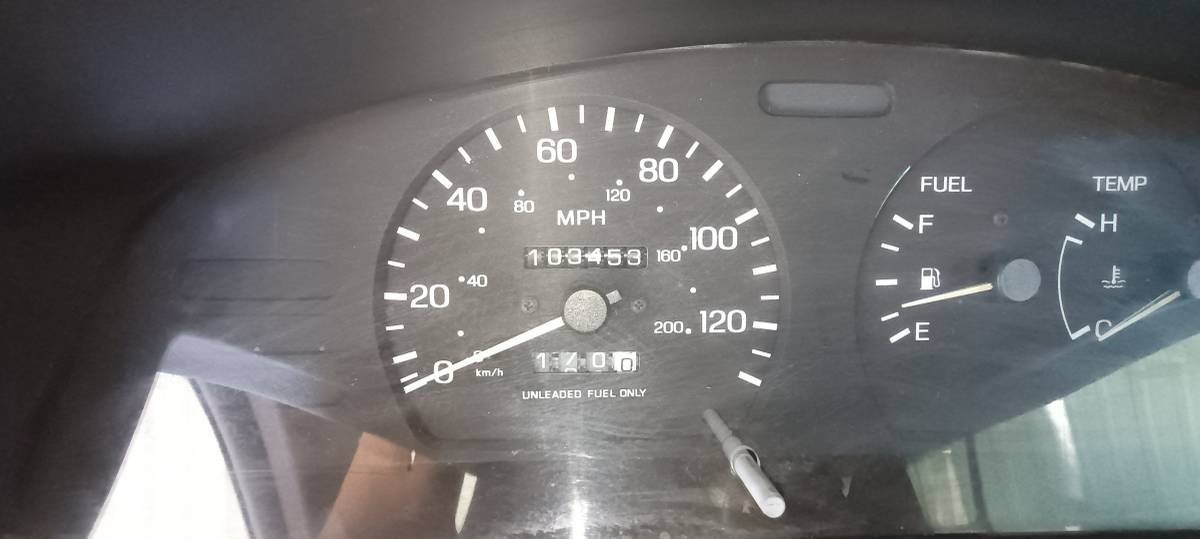Nissan-sentra-1996-grey-3