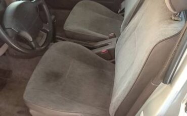 Nissan-sentra-1996-grey-5