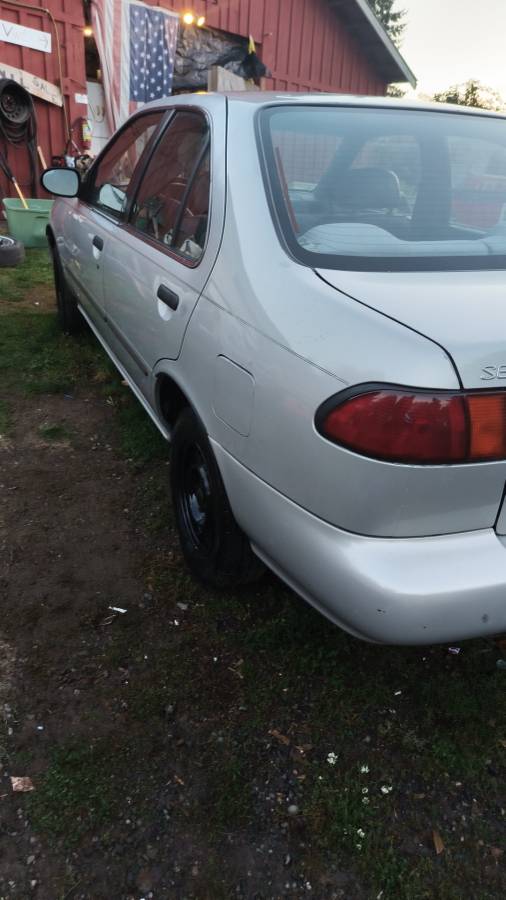 Nissan-sentra-gxe-1996-silver-3