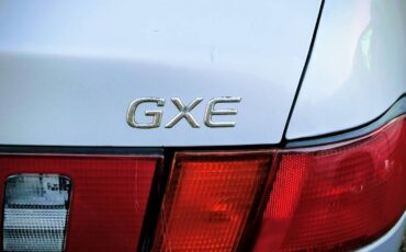 Nissan-sentra-gxe-1996-silver-4