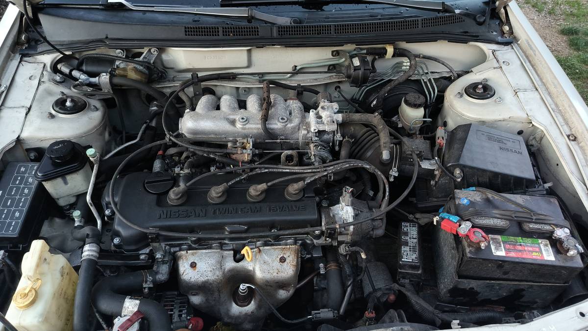 Nissan-sentra-gxe-1996-silver-8